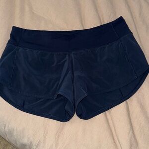 lululemon speed up Size 6 2.5 inch Navy Athletic Shorts
